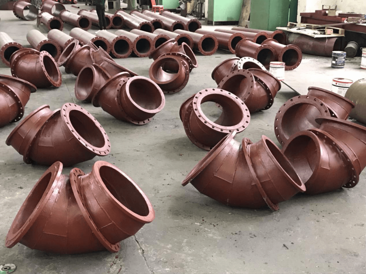 耐磨管道的種類很多：稀土合金耐磨管、燒結(jié)陶瓷管、雙金屬耐磨管等。